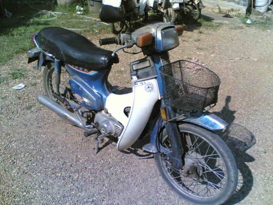 ขาย C700cdi(น้ำเงิน)เล่มทะเบียนเต็มพร้อมชุดโอน รถเดิมๆพร้อมประกวดอะไหร่ครบเครื่องสมบูรณ์