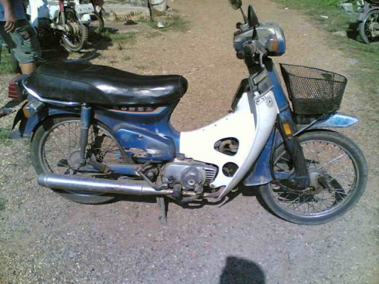 ขาย C700cdi(น้ำเงิน)เล่มทะเบียนเต็มพร้อมชุดโอน รถเดิมๆพร้อมประกวดอะไหร่ครบเครื่องสมบูรณ์