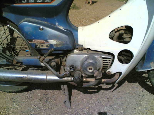 ขาย C700cdi(น้ำเงิน)เล่มทะเบียนเต็มพร้อมชุดโอน รถเดิมๆพร้อมประกวดอะไหร่ครบเครื่องสมบูรณ์