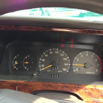 ขายรถตู้รถบ้านฝากขายสภาพเดิมๆ