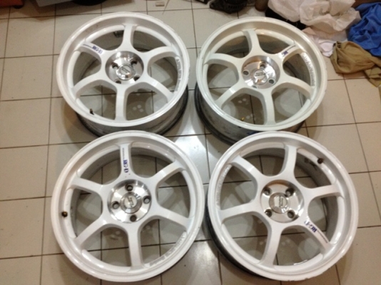 ขายแม็กซ์มือ2 RG-D สีขาว ขอบ17 4รู100 ราคา 7,300 บาทถูก***