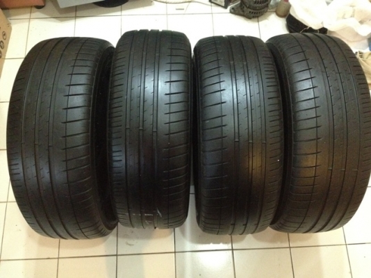 ขายยาง ปี10 Michelin 195/55/15 ดอกเยอะ 4 เส้น ราคา 3200 บาท