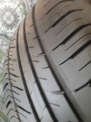 ขายยาง175/65/14 ปี 08 MICHERLIN ENERGY XM1 1 ชุด