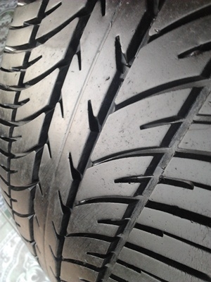 ขายยาง185/55/15 ปี 4909 MICHERLIN  VIVIC  1 ชุด