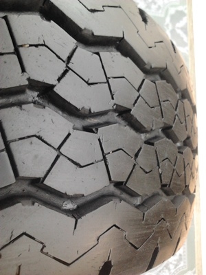 ขายยาง215/70/15 ปี ปี 06 BRIDESTONE  R623    1 ชุด