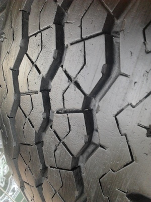 ขายยาง215/70/15 ปี ปี 06 BRIDESTONE  R623    1 ชุด