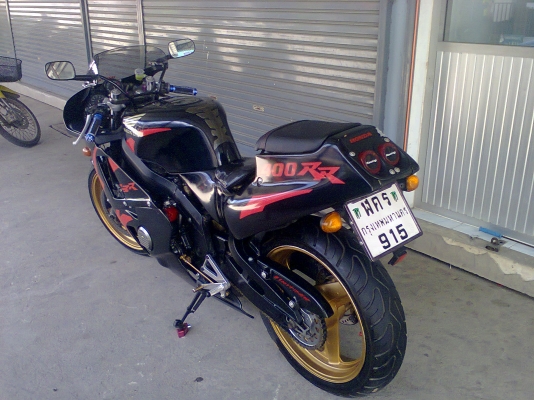 ขายแฟริ่ง CBR400 ปี 89  แฟริ่งเดิมๆ  พร้อมจัดส่งฟรีๆๆ