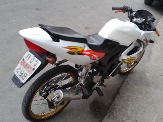 ขาย HONDA LS 125 สีขาว เครืองเดิม ขาย HONDA LS 125 สีขาว เครืองเดิม