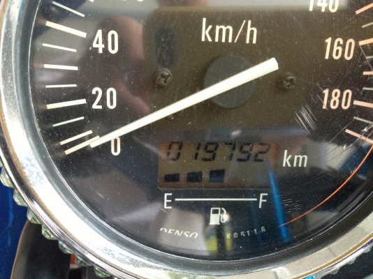 ขาย คับ CB400Four ทะเบียน ร้อนเงินจะไปขี่รถยนต์คับ ด่วนๆๆเลยคับ ขาย 130000