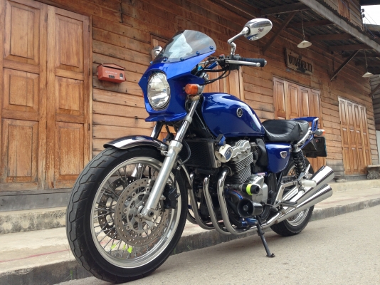 ขาย คับ CB400Four ทะเบียน ร้อนเงินจะไปขี่รถยนต์คับ ด่วนๆๆเลยคับ ขาย 130000