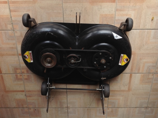 ใบรถตัดหญ้า ใบรถตัดหญ้า