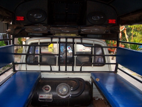 ขายมาสด้าน้อยติด LPG ราคาถูก พร้อมใช้(คุ้มค่าราคาประหยัด)