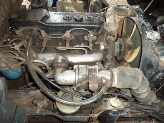 ขายรถอีซูซุ4ล้อกลาง เครื่อง100แรงฝาดำ พวงมาลัยเพาเวอร์ สภาพสวยๆพร้อมใช้งานคับ