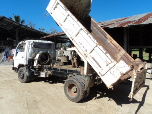 ขายรถดั้ม 5คิวโตโยต้า-350 ราคาไม่แรงครับ ขายรถดั้ม 5คิวโตโยต้า-350 ราคาไม่แรงครับ