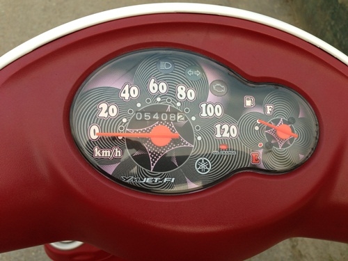 ขาย fioreสีขาวเเดงปี2555