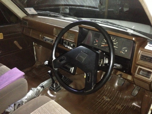 ขาย toyota hilux 2.4 4WD LN65