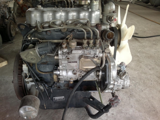 ขายเครื่อง 3 สูบเก่าญี่ปุ่นยี่ห้อ Iseki(E3AE1) ขนาด 26 แรงม้าสภาพสวย ขายเครื่อง 3 สูบเก่าญี่ปุ่นยี่ห้อ Iseki(E3AE1) ขนาด 26 แรงม้าสภาพสวย