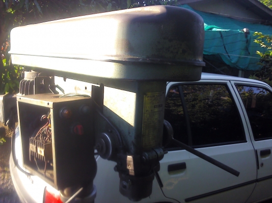 สว่านแท่นใหญ่ ยี่ห้อ KING มอเตอร์2 แรง มีชุดกลับทางหมุนใช้กับการทำเกลียวได้ มี 8 สปีด