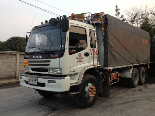 อีซูซุ 320 ต่ออู่สหกิจ