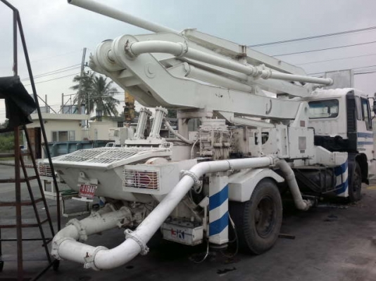 ขายด่วน รถปั๊มปูน