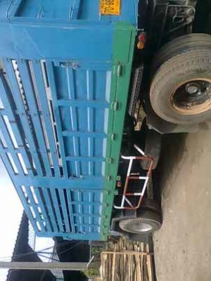 ต้องการขายรถสิบล้อ HINO 3 เอ็ม 2 เพลาดั้ม แม่+ลูก