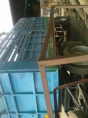 ต้องการขายรถสิบล้อ HINO 3 เอ็ม 2 เพลาดั้ม แม่+ลูก