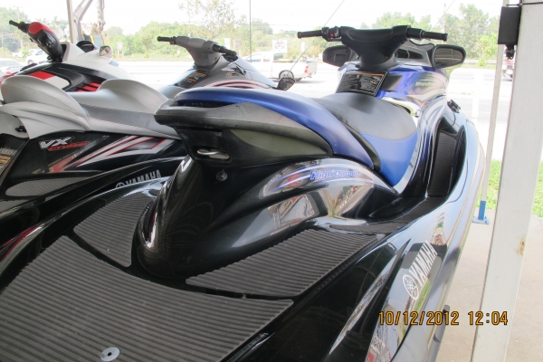 -ผ่อนได้- ขาย YAMAHA FX 160   ปี 2006 40ชม.  สภาพสวยมาก เรือนำเข้า USA.