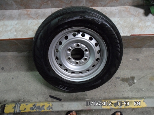 ขายยางอะไหล่ขอบ15 6รูพร้อมยางปี 08 900 ขายยางอะไหล่ขอบ15 6รูพร้อมยางปี 08 900