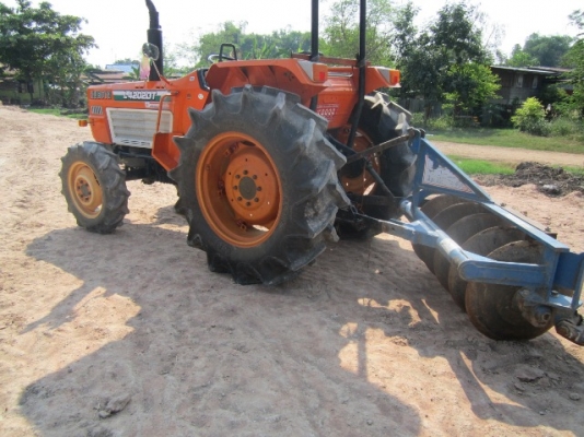 ขายด่วน รถ Kubota L4202DT พร้อมผานพรวน LCS 5 ใบ