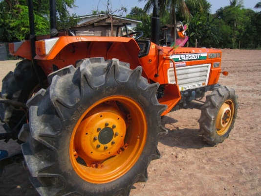 ขายด่วน รถ Kubota L4202DT พร้อมผานพรวน LCS 5 ใบ