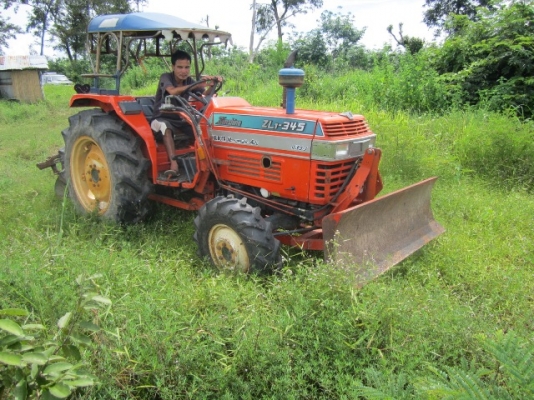ขายด่วน รถ Kubota L1-345DT Turbo  ดันหน้า+ผาน Hui 6x22"