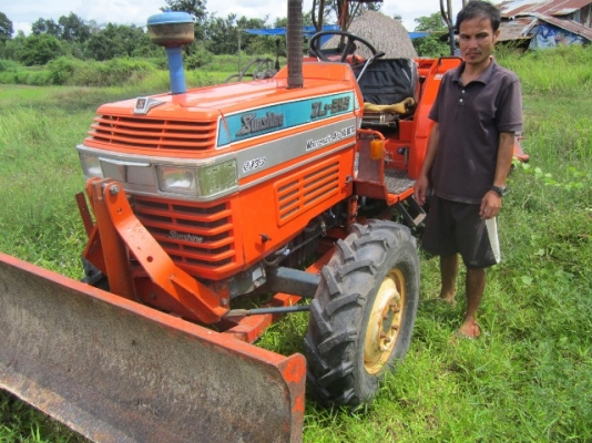 ขายด่วน รถ Kubota L1-345DT Turbo  ดันหน้า+ผาน Hui 6x22"