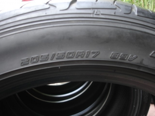 dunlop lm 703 205 50 17 ปี09 มี1ชุด