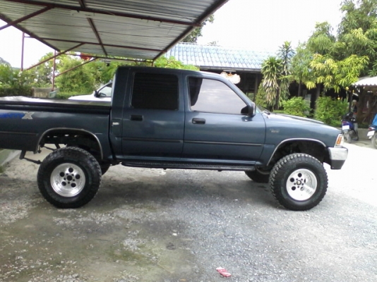 toyota mighty X ยกหนีน้ำ