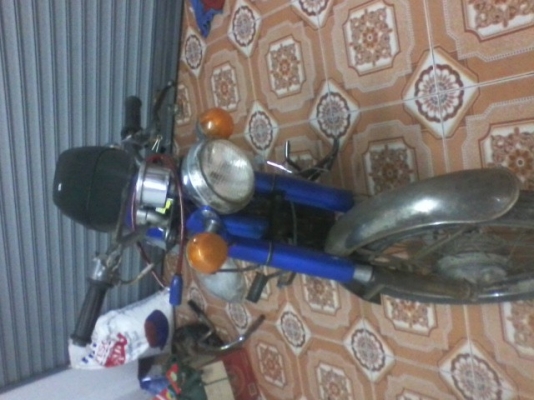ขายค่วนมากรถถูกๆซักคันYAMAHA YL2วางเครื่องSMASHมีเล่มทะเบียนโอนรถสพาดดีขี่ได้เครื่องพึ่งทำมาแรงๆๆขอเปิดราคาที่11000บาทรถอยู่ชลบุรีสนใจลดราคาได้ไม่มีปัญหาเรื่องราคาขอแค่โทรมา 087-5046004
