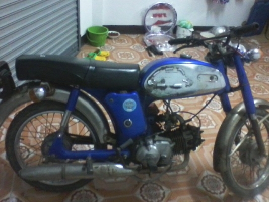 ขายค่วนมากรถถูกๆซักคันYAMAHA YL2วางเครื่องSMASHมีเล่มทะเบียนโอนรถสพาดดีขี่ได้เครื่องพึ่งทำมาแรงๆๆขอเปิดราคาที่11000บาทรถอยู่ชลบุรีสนใจลดราคาได้ไม่มีปัญหาเรื่องราคาขอแค่โทรมา 087-5046004