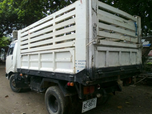 HINO หกล้อ ดัมพ์ KM777 ปี 35 คอกสูง เครื่อง 117 แรงม้า 485,000