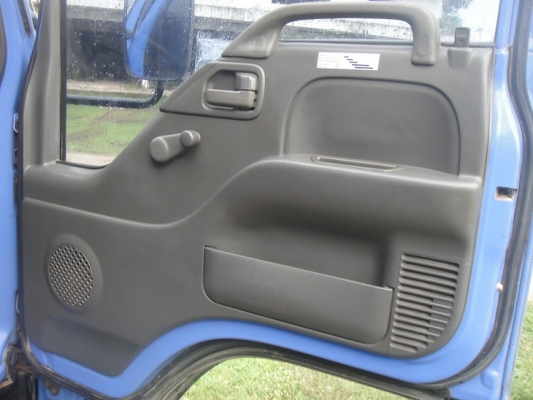 ขอบคุณทีมงาน Truck2Hand มากครับ ขาย อีซูสุ NPR 130 แรง เทอร์โบ ห้างแท้ จดปี 48