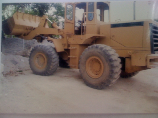 ขายรถตักด่วน !