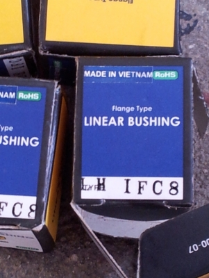 ลูกปืน Linear bushing