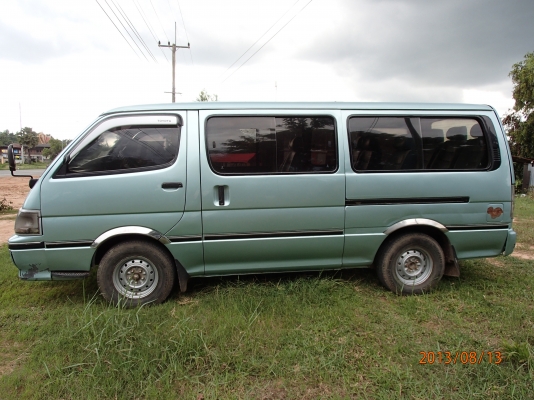 ขายรถตู้ TOYOTA ดูดีตามสภาพ เครื่อง 1JZ  2 ระบบ แก็ส+เบนซิลประหยัดมาก ราไม่แพงพร้อมโอน