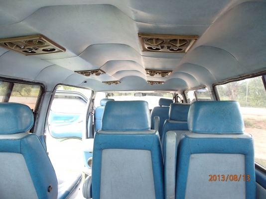 ขายรถตู้ TOYOTA ดูดีตามสภาพ เครื่อง 1JZ  2 ระบบ แก็ส+เบนซิลประหยัดมาก ราไม่แพงพร้อมโอน