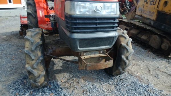 มาแล้ว KUBOTA L3408 + โรตารีตราช้าง พร้อมติดใบมีดดันดินหน้าใหม่ สยามแทรกเตอร์ และผาน 6 ตราช้าง เอาไปเลย มาแล้ว KUBOTA L3408 + โรตารีตราช้าง พร้อมติดใบมีดดันดินหน้าใหม่ สยามแทรกเตอร์ และผาน 6 ตราช้าง เอาไปเลย