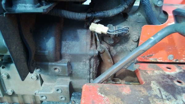 มาแล้ว KUBOTA L3408 + โรตารีตราช้าง พร้อมติดใบมีดดันดินหน้าใหม่ สยามแทรกเตอร์ และผาน 6 ตราช้าง เอาไปเลย มาแล้ว KUBOTA L3408 + โรตารีตราช้าง พร้อมติดใบมีดดันดินหน้าใหม่ สยามแทรกเตอร์ และผาน 6 ตราช้าง เอาไปเลย