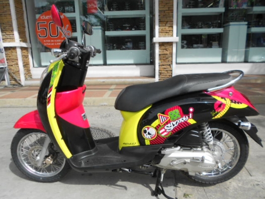 Honda-Scoopy i 110cc ปี 2555ดเครื่องเนียนมากครับ สภาพมือ 1 ครับ