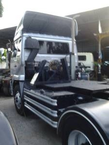 หัวลาก  NISSAN  320 แรง   ปี 52