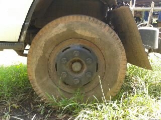 หกล้อ ISUZU NPR120แรง ฝาขาว รถห้างแท้ เปลียนหัวใหม่ ยาว5 เมตร {หัวคัชซี} เอาไปต่อดั้ม หรือ ใส่ตู้แห้ง สวยเลยครับ สภาพสวย พวงมาลัยเพาเวอร์ แอร์ เอกสารชุดโอนพร้อม