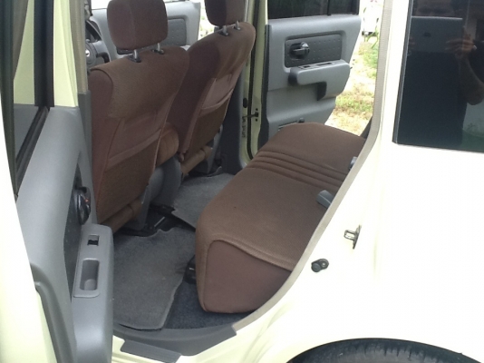 ขายหรือแลก NISSAN Cube สีครีม อินวอยร์ เอกสารครบ โทร 0897613595 (เบียร์) ขายหรือแลก NISSAN Cube สีครีม อินวอยร์ เอกสารครบ โทร 0897613595 (เบียร์)