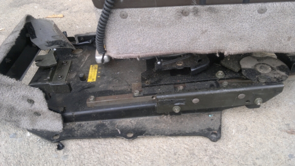 ขายเก้าอี้ไฟฟ้าสำหรับผู้สูงอายุหรือพิการเหมาะใส่รถmpvหรือรถตู้