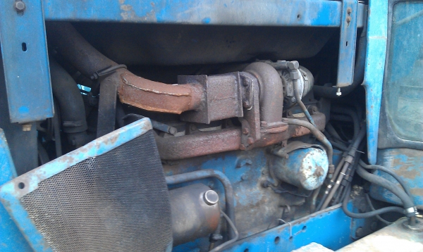 ขายรถไถFORDใช้งานได้ถูกๆ